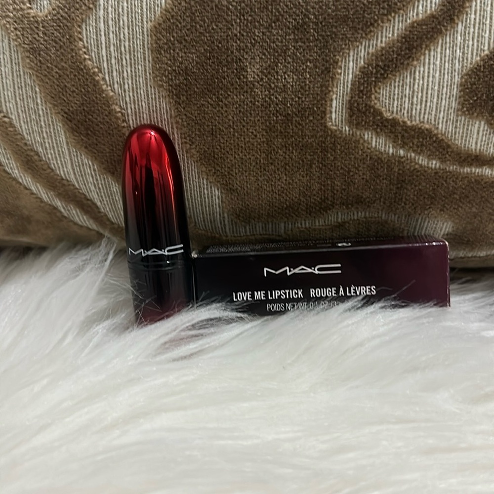 MAC Love Me Lipstick.